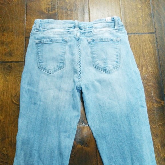KANCAN Light Wash Blue Destroyed/Patched Skinny Jeans SZ 9/28 x 29 x9" Rise - Picture 9 of 9
